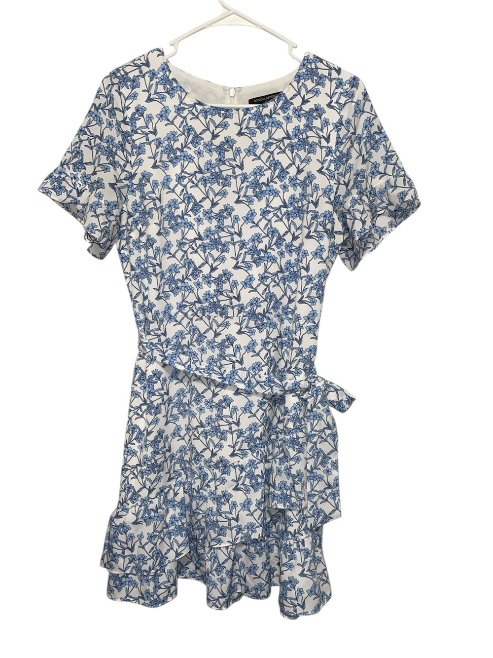 Banana Republic Blue White Ditsy Floral Flutter Sleeve Ruffle Dress Size 10